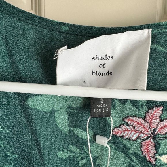 NWT Green Floral Wrap Dress by Shades of Blonde Small - Picture 9 of 10